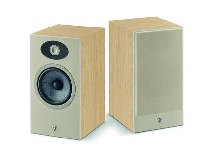 Focal Theva N1 licht hout